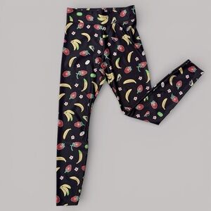 NIke NWOT Fruity Strawberry Banana Floral Print High-Rise Leggings Yoga Medium